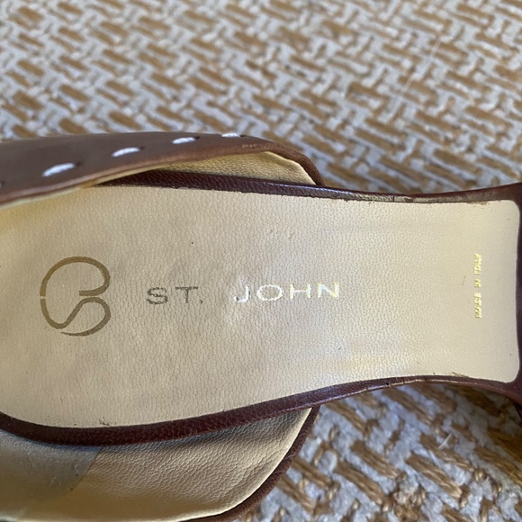 Vintage St. John Brown Open Toe Heels with Contrast Stitching 7.5 - Picture 2 of 7